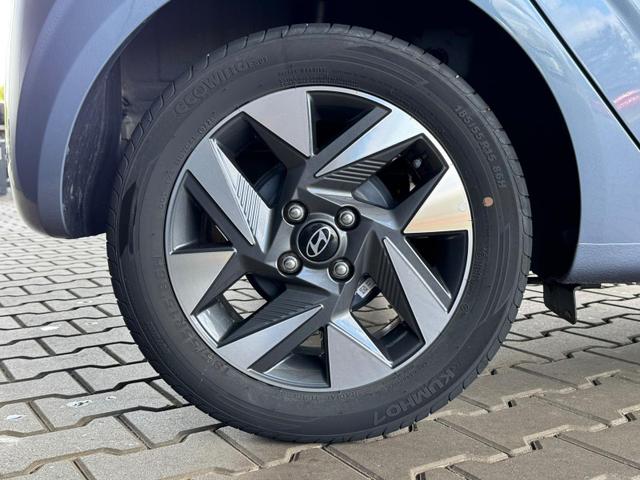Hyundai i10 MPI 1.0 63PS Comfort / CarPlay Navi Kamera Tempomat Alu 15'' 