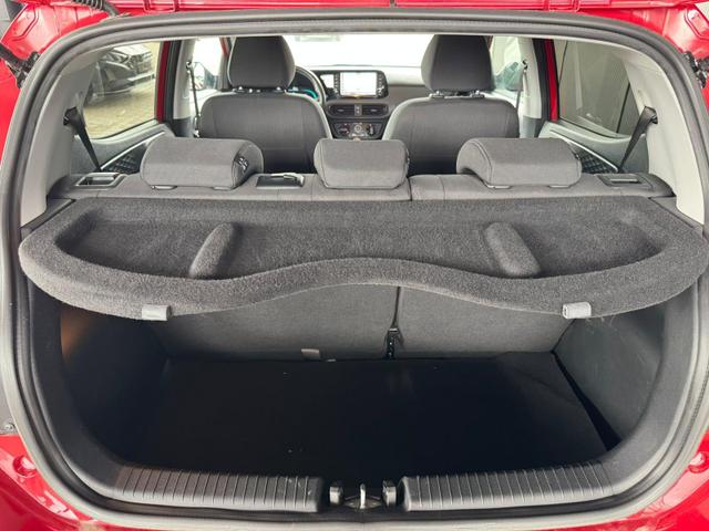 Hyundai i10 MPI 1.0 63PS Comfort / CarPlay Navi Kamera Tempomat Alu 15'' 