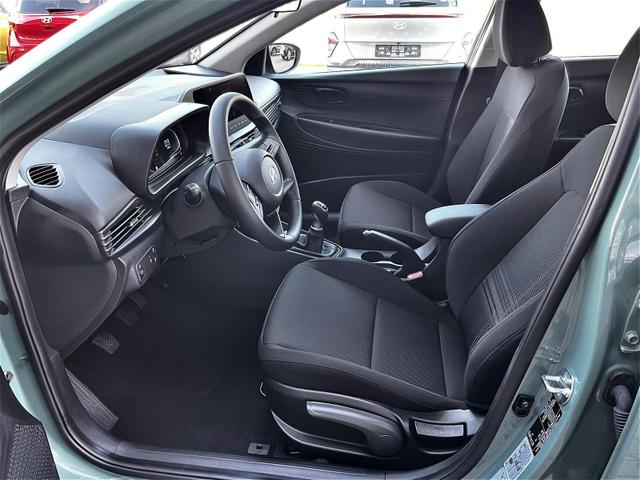 Hyundai i20 Trend 1.0 T-GDi 90PS 6MT / Navi Tempomat PDC H. mit Kamera 15'' R&auml;der 