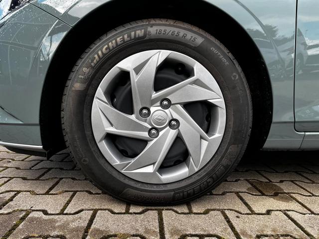 Hyundai i20 Trend 1.0 T-GDi 90PS 6MT / Navi Tempomat PDC H. mit Kamera 