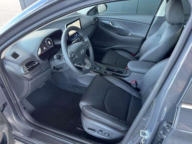 Hyundai i30 Kombi 1.6 7DCT Prime MY26 T-GDI / Navi ACC Leder Shz vorne Sbl Memory LED ALU 17'' 