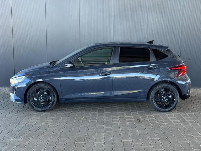 Hyundai i20 Style 1.0 T-GDI BLACK LINE / Navi Fernlichtassistent Spurhalteassistent ACC Kamera Sitz + Lenkradheizung LED Alu 16" 