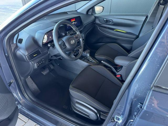 Hyundai i20 Style 1.0 T-GDI BLACK LINE / Navi Fernlichtassistent Spurhalteassistent ACC Kamera Sitz + Lenkradheizung LED Alu 16" 