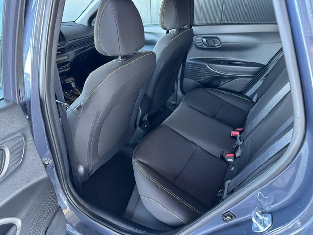 Hyundai i20 Style 1.0 T-GDI BLACK LINE / Navi Fernlichtassistent Spurhalteassistent ACC Kamera Sitz + Lenkradheizung LED Alu 16" 