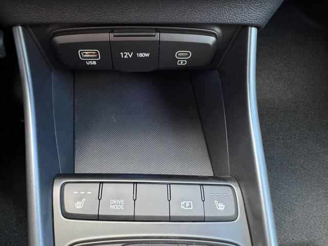 Hyundai i20 Style 1.0 T-GDI BLACK LINE / Navi Fernlichtassistent Spurhalteassistent ACC Kamera Sitz + Lenkradheizung LED 