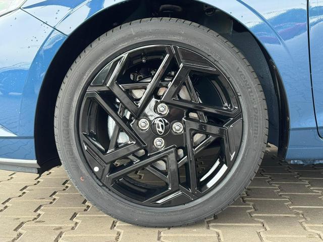Hyundai i20 Black-Line STYLE 1.0 T-GDi 7-DCT / Navi Tempomat Spurhalteassistent Kamera Sitz + Lenkradheizung LED Alu 17'' 