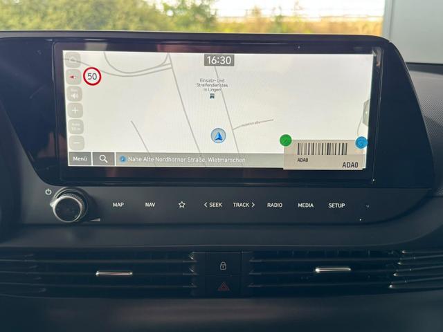 Hyundai i20 Black-Line STYLE 1.0 T-GDi 7-DCT / Navi Tempomat Spurhalteassistent Kamera Sitz + Lenkradheizung LED Alu 17'' 