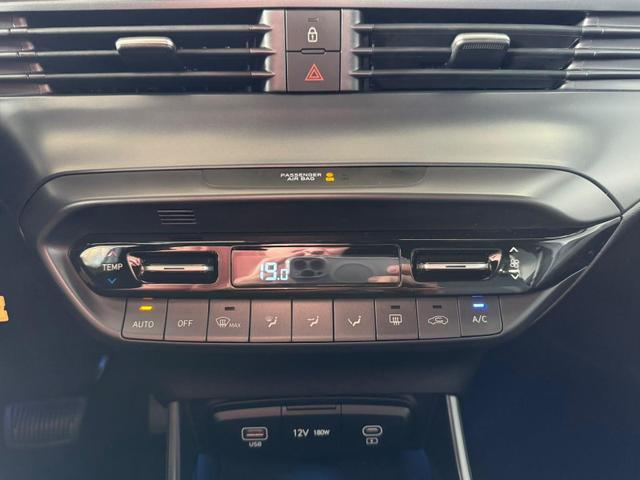 Hyundai i20 Black-Line STYLE 1.0 T-GDi 7-DCT / Navi Tempomat Spurhalteassistent Kamera Sitz + Lenkradheizung LED Alu 17'' 