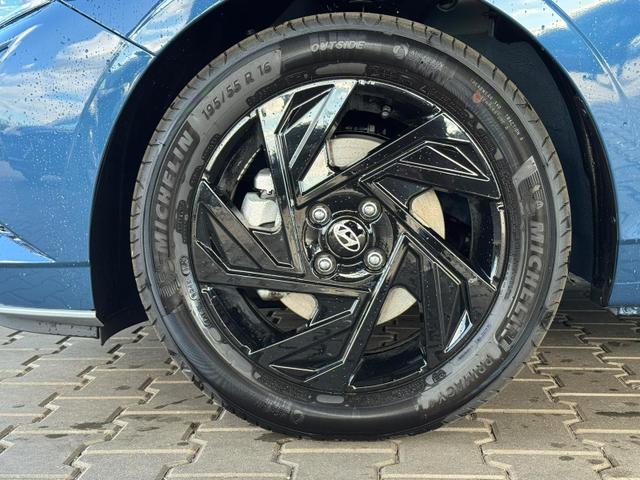 Hyundai i20 Style 1.0 T-GDI BLACK LINE / Navi Fernlichtassistent Spurhalteassistent ACC Kamera Sitz + Lenkradheizung LED 