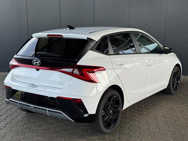 Hyundai i20 Black-Line STYLE 1,0 T-GDi 7-DCT / Navi Tempomat Spurhalteassistent Kamera Sitz + Lenkradheizung LED 
