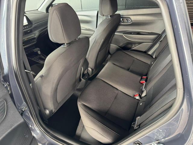 Hyundai i20 Black-Line STYLE 1.0 T-GDi 7-DCT / Navi Tempomat Spurhalteassistent Kamera Sitz + Lenkradheizung LED Alu 17'' 