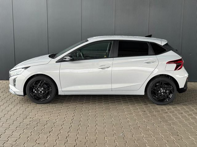 Hyundai i20 Black-Line STYLE 1,0 T-GDi 7-DCT / Navi Tempomat Spurhalteassistent Kamera Sitz + Lenkradheizung LED 