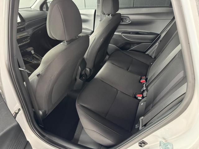 Hyundai i20 Black-Line STYLE 1.0 T-GDi 7-DCT / Navi Tempomat Spurhalteassistent Kamera Sitz + Lenkradheizung LED Alu 17'' 