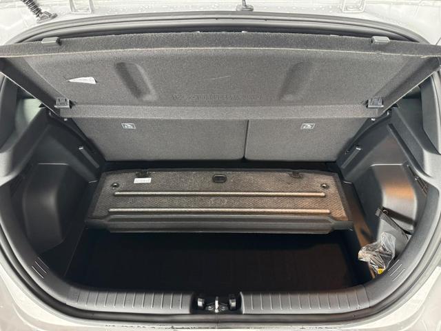 Hyundai i20 Black-Line STYLE 1.0 T-GDi 7-DCT / Navi Tempomat Spurhalteassistent Kamera Sitz + Lenkradheizung LED Alu 17'' 