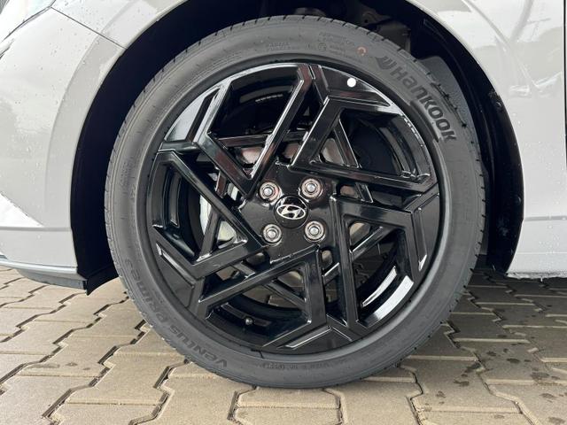 Hyundai i20 Black-Line STYLE 1.0 T-GDi 7-DCT / Navi Tempomat Spurhalteassistent Kamera Sitz + Lenkradheizung LED Alu 17'' 