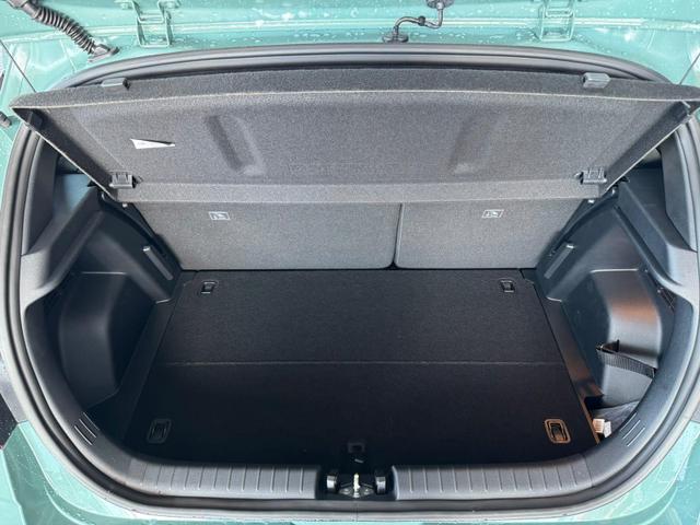 Hyundai i20 Black-Line STYLE 1.0 T-GDi 7-DCT / Navi Tempomat Spurhalteassistent Kamera Sitz + Lenkradheizung LED Alu 17'' 