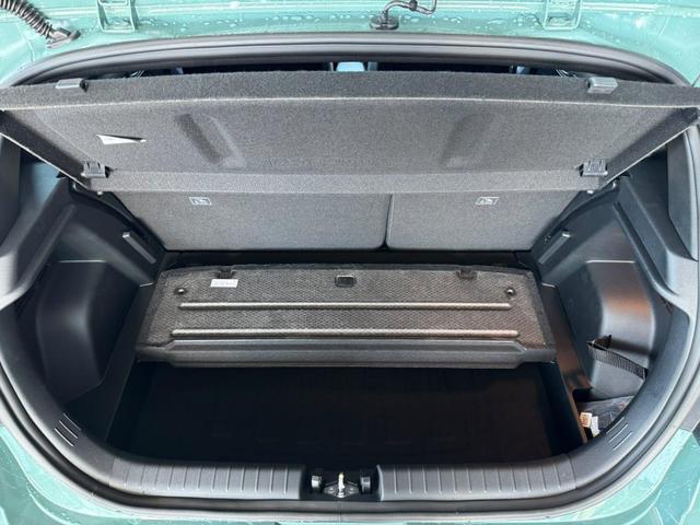 Hyundai i20 Black-Line STYLE 1.0 T-GDi 7-DCT / Navi Tempomat Spurhalteassistent Kamera Sitz + Lenkradheizung LED Alu 17'' 