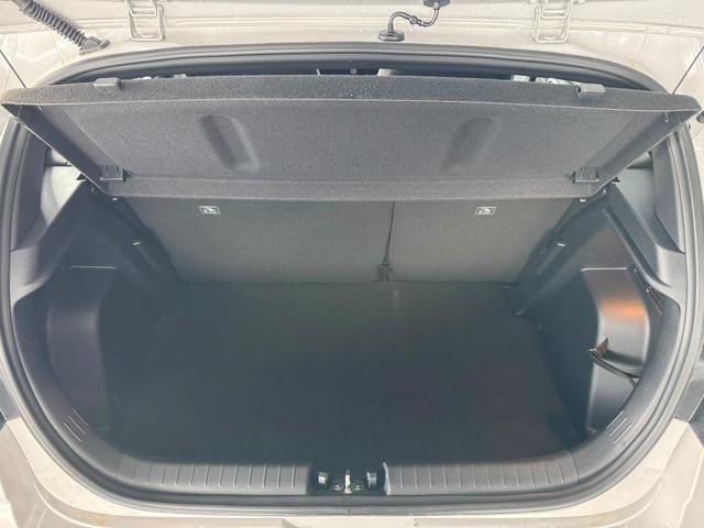Hyundai i20 Go Plus! 1.0 T-GDI 90PS 7-DCT / Navi Spurhalteassistent /Tempomat Kamera Sitz + Lenkradheizung Alu 16'' 