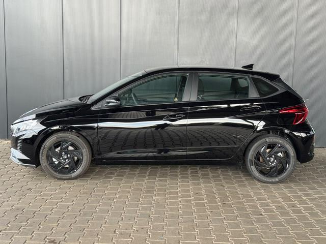 Hyundai i20 Go Plus! 1.0 T-GDI 90PS 7-DCT / Navi Spurhalteassistent /Tempomat Kamera Sitz + Lenkradheizung Alu 16'' 