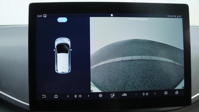 BYD Dolphin Surf Active 30 kWh / Navi ACC PDC H + Kamera Klimaautomatik 