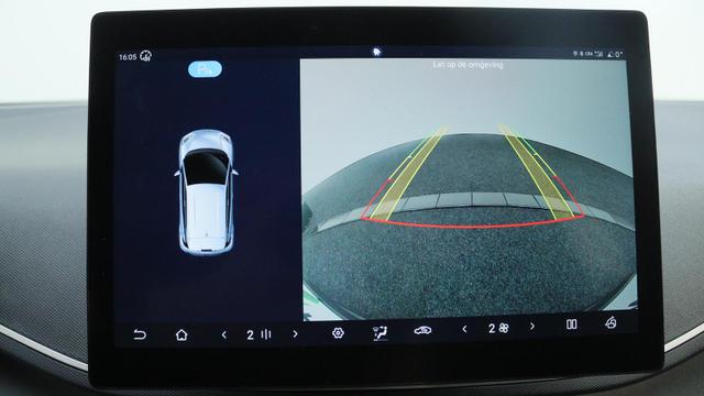 BYD Dolphin Surf Active 30 kWh / Navi ACC PDC H + Kamera Klimaautomatik 