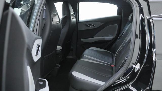 BYD Dolphin Surf Boost 43 kWh / Navi ACC Elektr. Sitze V. PDC H + Kamera Klimaautomatik 