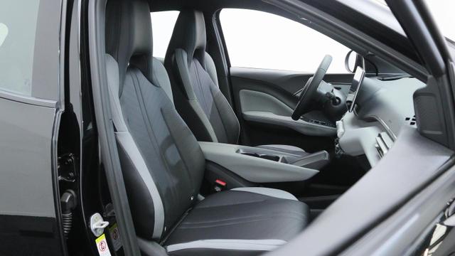 BYD Dolphin Surf Boost 43 kWh / Navi ACC Elektr. Sitze V. PDC H + Kamera Klimaautomatik 
