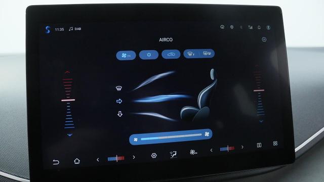 BYD Dolphin Surf Boost 43 kWh / Navi ACC Elektr. Sitze V. PDC H + Kamera Klimaautomatik 