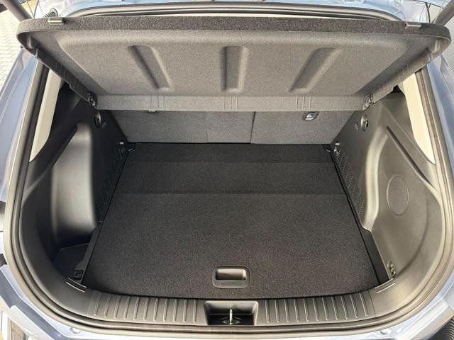 Hyundai KONA Elektro Prestige Line 64,8 kWh / Head-up Bose-Sound 360 Grad ACC Sitzheizung + Bel&uuml;ftung Memory Keyless el. Heckklappe LED Alu 17'' 