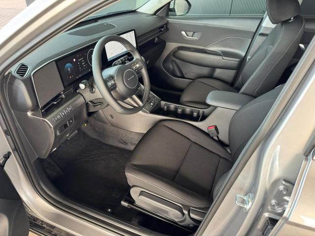 Hyundai KONA Comfort Plus 1.6 T-GDI 2WD 7-DCT / 360 Grad PDC vorne + hinten ACC Sitz Lenkradheizung LED Alu 18'' 