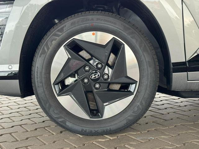 Hyundai KONA Elektro Comfort 64,8 kWh / 360 Grad Totwinkel Sitz + Lenkradheizung LED Alu 18'' 