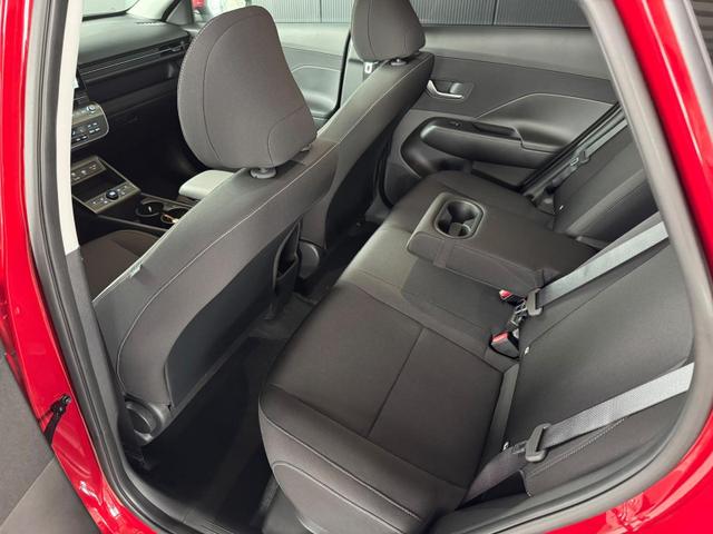 Hyundai KONA Elektro Comfort 64,8 kWh / 360 Grad Totwinkel Sitz + Lenkradheizung LED Alu 18'' 