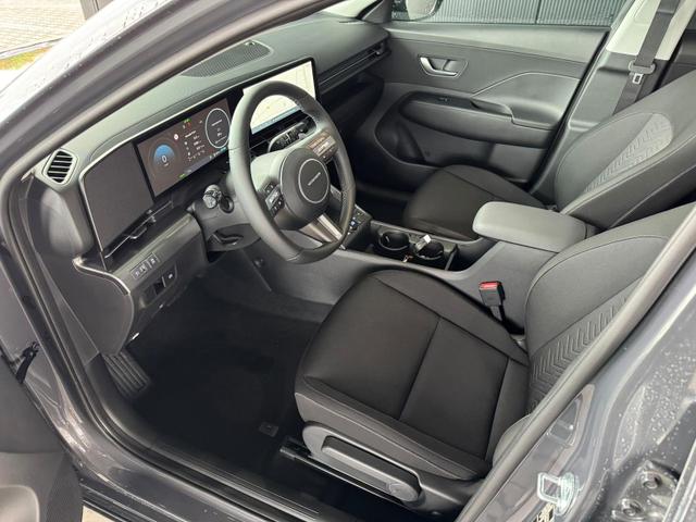 Hyundai KONA EV Comfort 64,8 kWh / 360 Grad Totwinkel Sitz + Lenkradheizung LED Alu 18'' 