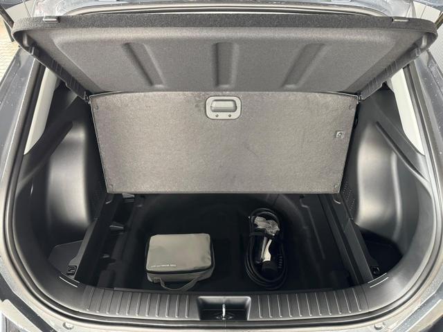 Hyundai KONA Elektro Comfort 64,8 kWh / 360 Grad Totwinkel Sitz + Lenkradheizung LED Alu 18'' 