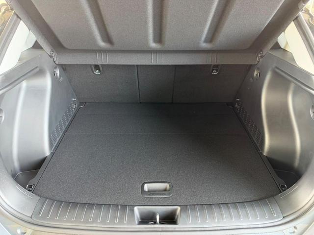 Hyundai KONA Comfort Plus 1.6 T-GDI 2WD 7-DCT / PDC V&H + Kamera Sitz Lenkradheizung Navi LED Alu 18'' 