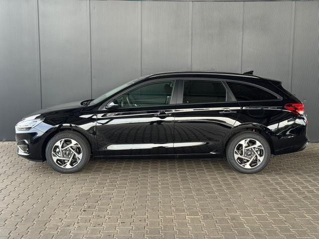 Hyundai i30 Kombi Comfort Line 1.6 T-GDI 2WD 7-DCT AT / Tempomat Kamera PDC vorne + hinten Sitz Lenkradheizung LED Alu 16'' 
