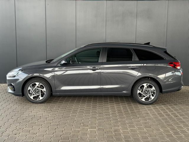 Hyundai i30 Kombi Comfort Line 1.6 T-GDI 2WD 7-DCT AT / Tempomat Kamera PDC vorne + hinten Sitz Lenkradheizung LED Alu 16'' 