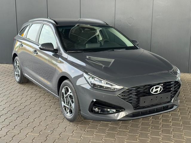 Hyundai i30 Kombi Comfort Line 1.6 T-GDI 2WD 7-DCT AT / Tempomat Kamera PDC vorne + hinten Sitz Lenkradheizung LED Alu 16'' 