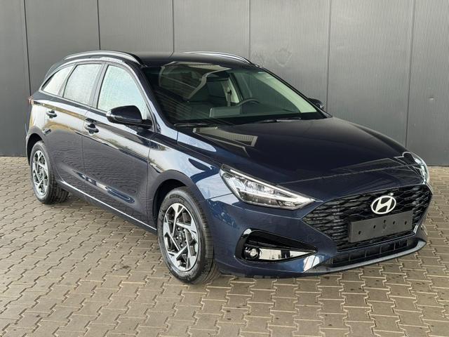 Hyundai i30 Kombi Comfort Line 1.6 T-GDI 2WD 7-DCT AT / Tempomat Kamera PDC vorne + hinten Sitz Lenkradheizung LED Alu 16'' 