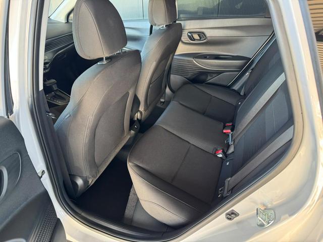 Hyundai BAYON Comfort Plus 1.0 T-GDI 7-DCT AT / Tempomat Kamera Sitz + Lenkradheizung Navi Alu 16'' 