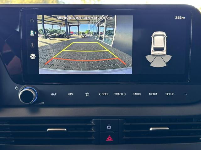 Hyundai BAYON Comfort Plus 1.0 T-GDI 7-DCT AT / Tempomat Kamera Sitz + Lenkradheizung Navi Alu 16'' 