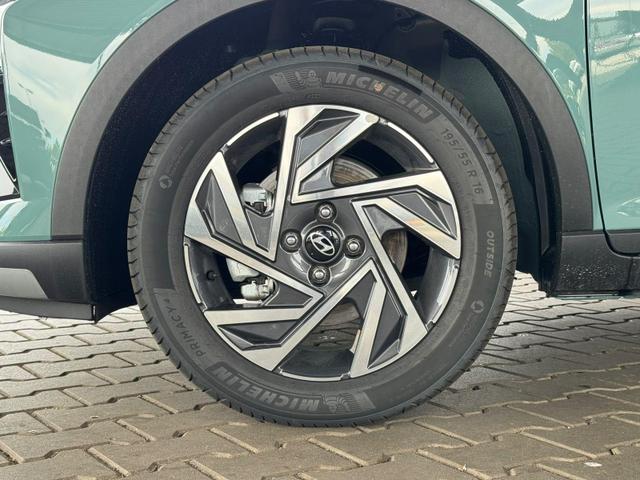 Hyundai BAYON Comfort Plus 1.0 T-GDI 7-DCT AT / Tempomat Kamera PDC vorne + hinten Keyless Sitz Lenkradheizung LED Alu 16'' 