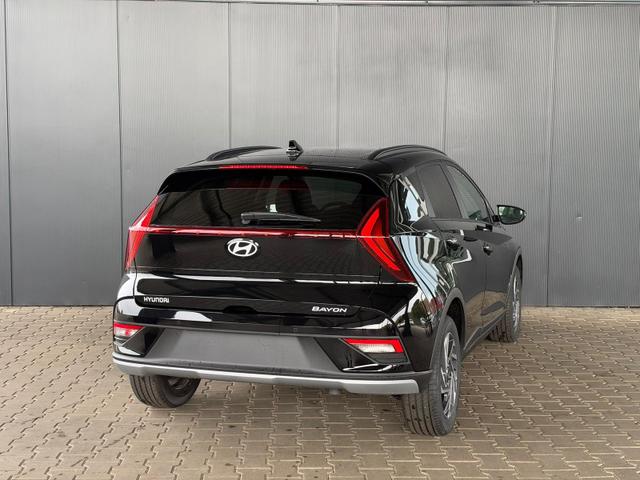 Hyundai BAYON Comfort Plus 1.0 T-GDI 7-DCT AT / Tempomat Kamera Sitz + Lenkradheizung Navi Alu 16'' 