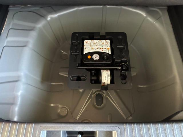 Renault Captur Techno TCe 90 1.0 Turbo 6-MT / Tempomat Kamera PDC vorne + hinten Keyless Sitz Lenkradheizung LED Alu 18'' 