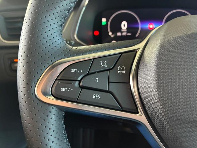 Renault Captur Techno TCe 90 1.0 Turbo 6-MT / Tempomat Kamera PDC vorne + hinten Keyless Sitz Lenkradheizung LED Alu 18'' 