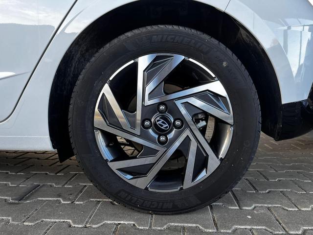 Hyundai i20 Comfort 1.0 T-GDI Automatik / LED Tempomat Navi R&uuml;ckfahrkamera Alu 16" 