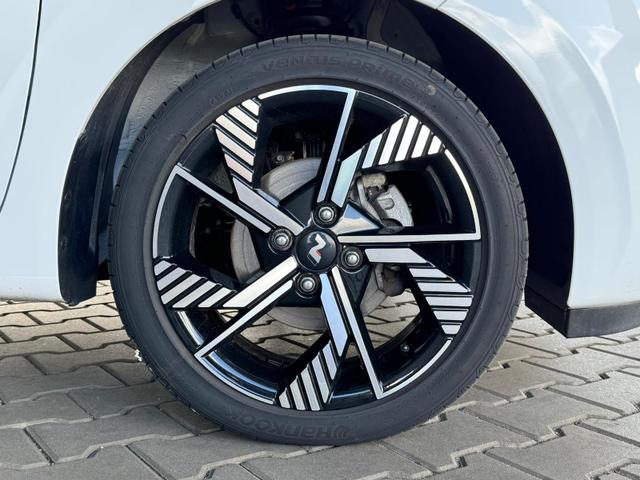 Hyundai i10 MPI 1.2 79PS N-Line / CarPlay Navi Kamera Tempomat Alu 15'' 