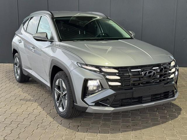 Hyundai TUCSON Comfort 1.6 T-GDI 4WD 7-DCT / Keyless Tempomat PDC vorne + hinten Kamera Totwinkel Sitz Lenkradheizung LED Alu 18" 