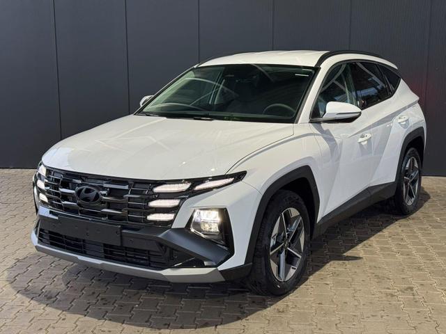 Hyundai TUCSON - Comfort 1.6 T-GDI 4WD 7-DCT / Keyless Tempomat PDC vorne + hinten Kamera Totwinkel Sitz Lenkradheizung LED Alu 18"