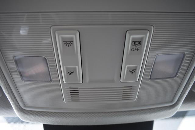 Arona Style+ 1.0 TSI 110 PS 6MT / Klimaautom. Tempom./ Carplay PDC ALU 17 LED Privacy 